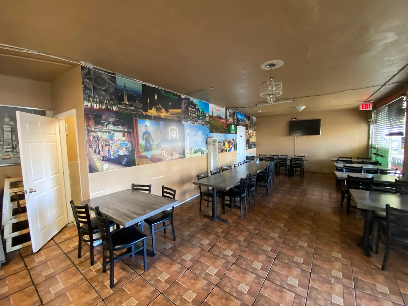 Elegant dining setup at Lahori Restaurant San Jose, available for private catering events near SJSU.